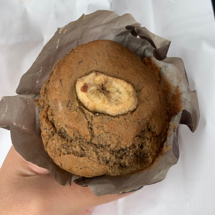 review photo of Midway Cafe & Coffee Bar Banana Nut Muffin shared by @luckyfox130 on 28 Aug 2021 - review