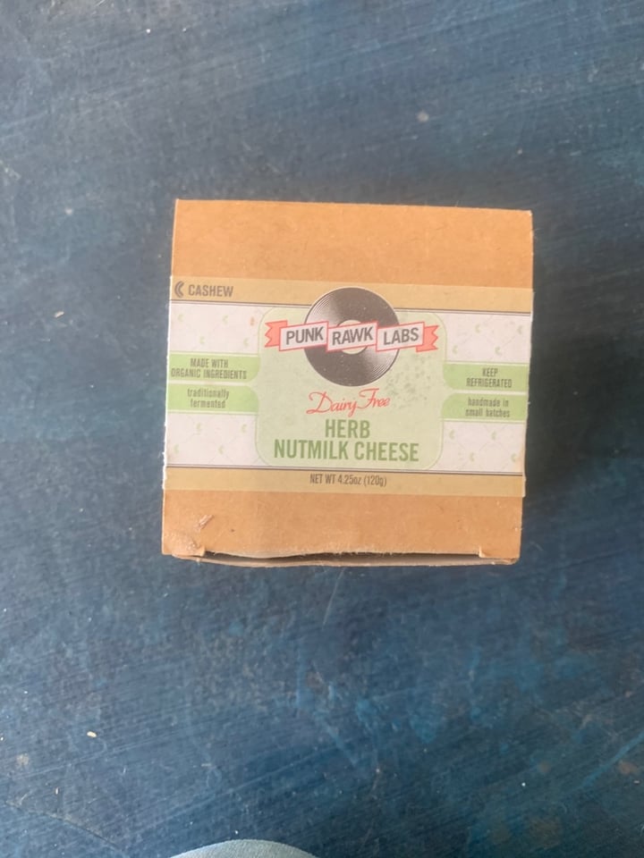 photo of Punk Rawk Labs Herb nutmilk cheese shared by @alexisjsmiller on  21 Jan 2020 - review