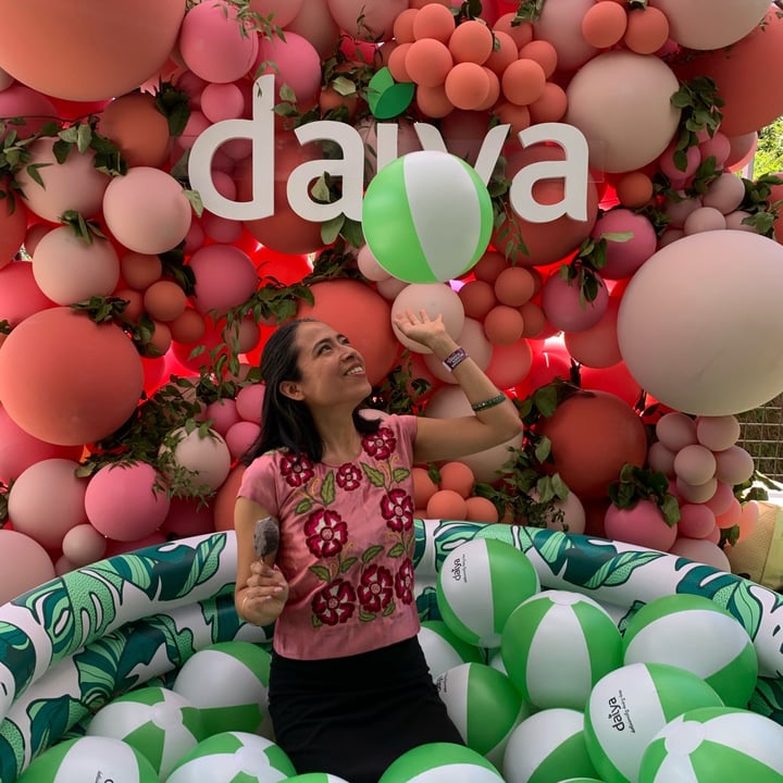 review photo of Daiya Chocolate fudge crunch shared by @pbrosalinda on 10 Apr 2022 - review