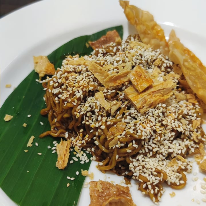 review photo of LN Fortunate Coffee - Kapal Mie Goli shared by @activisthub on 17 Jun 2021 - review