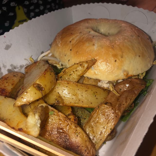 菜肴“Super Bagel”的照片