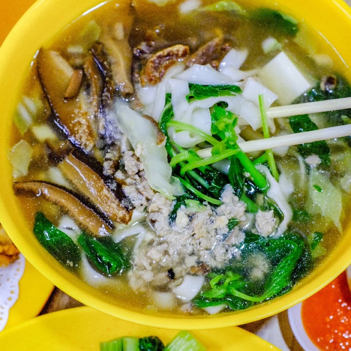 photo of Bodhi Deli 菩提斋 Ban mian shared by @theherbivorefrog on  20 Jan 2022 - review
