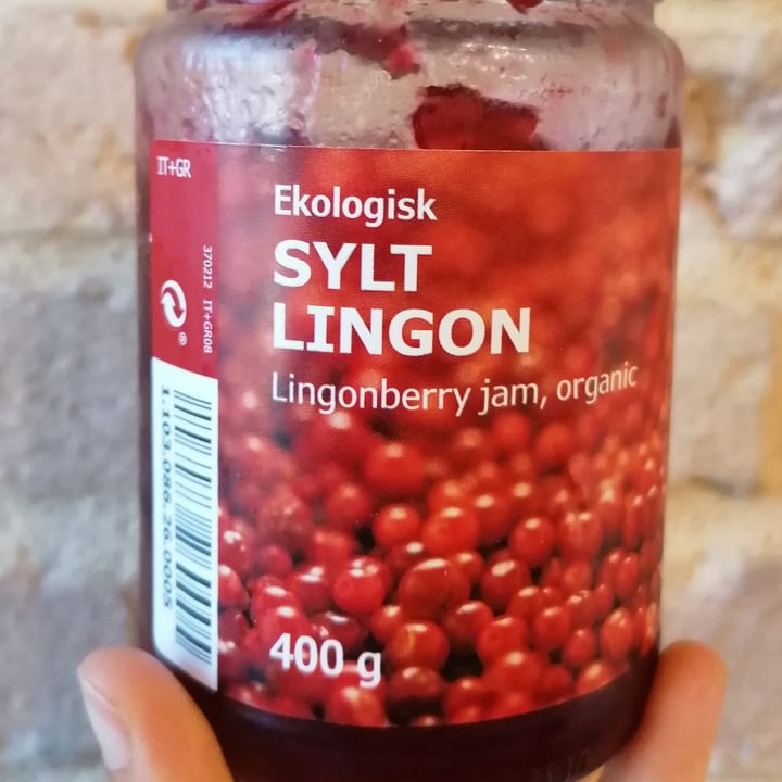 photo of Ekologisk Sylt Lingon, Lingonberry Jam shared by @micheladallavalle on  12 Jun 2022 - review