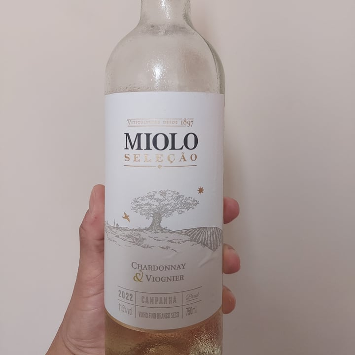 photo of Miolo Wine Group Miolo Seleção Chardonnay e Viognier shared by @julianamacedovet on  27 Nov 2022 - review