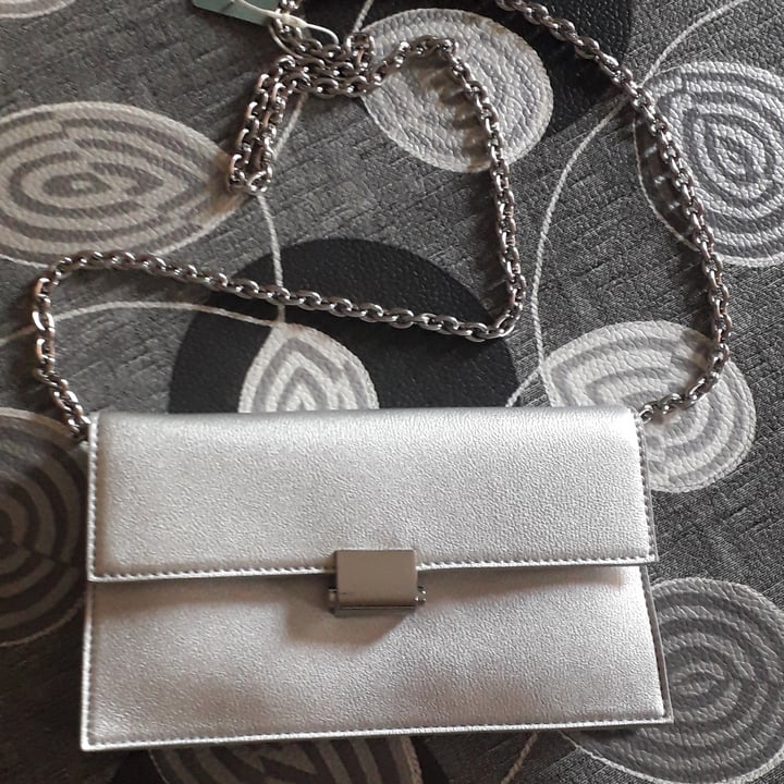 review photo of Esprit Bolso shared by @alicevegan on 20 Jun 2020 - review