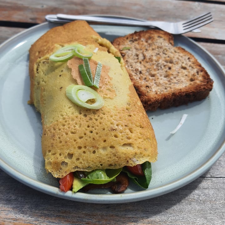 photo of Blended Health Cafe & Catering Vegan Omelette shared by @caitell on  15 Dec 2021 - review