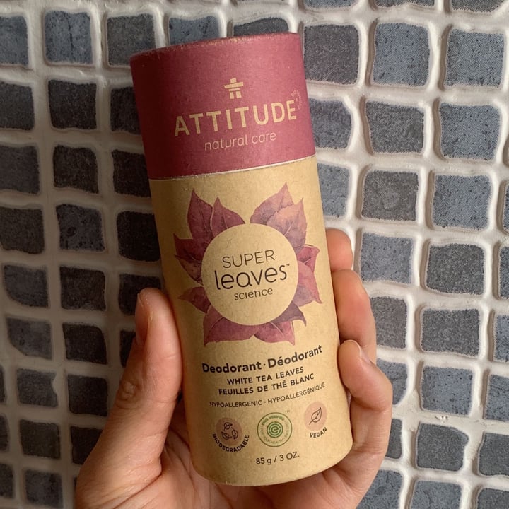 photo of ATTITUDE Attitude super leaves Déodorant feuilles de thé blanc shared by @fromlosttotheveggie on  09 Jan 2022 - review