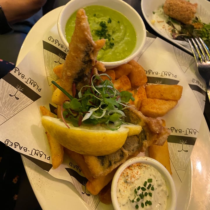 photo of Unity Diner The UD Tofish & Chips shared by @carment03 on  14 Oct 2022 - review