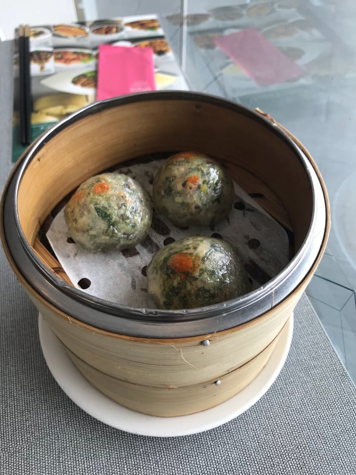 photo of Lotus Kitchen Crystal Veg Dumpling shared by @ks on  23 Sep 2018 - review