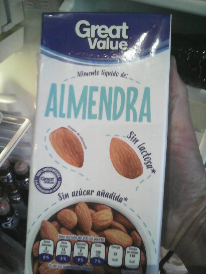 photo of Great Value  Leche de almendras shared by @israel1980 on  04 Feb 2021 - review