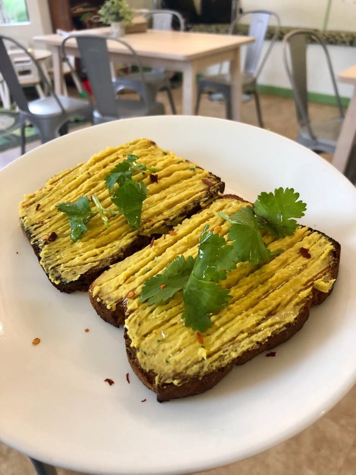review photo of Three Ladies Cafe Turmeric toast shared by @chelseabelseaa on 18 Feb 2019 - review