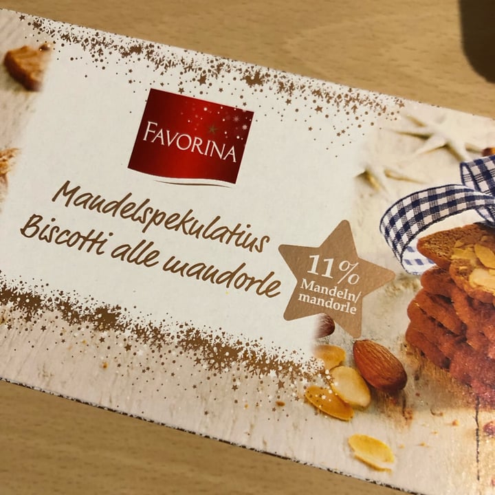 photo of Favorina Biscotti alle mandorle shared by @martinafacheris on  22 Dec 2021 - review