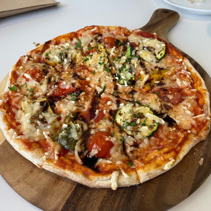 photo of Green Common Singapore Vege Lovers Pizza shared by @sarvanireddy on  12 Jul 2022 - review