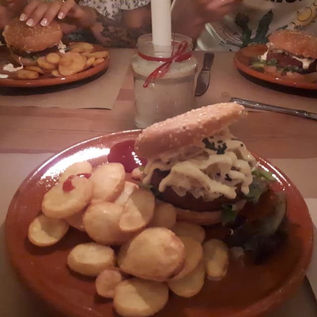 Photo of the dish “Burger chukrut”