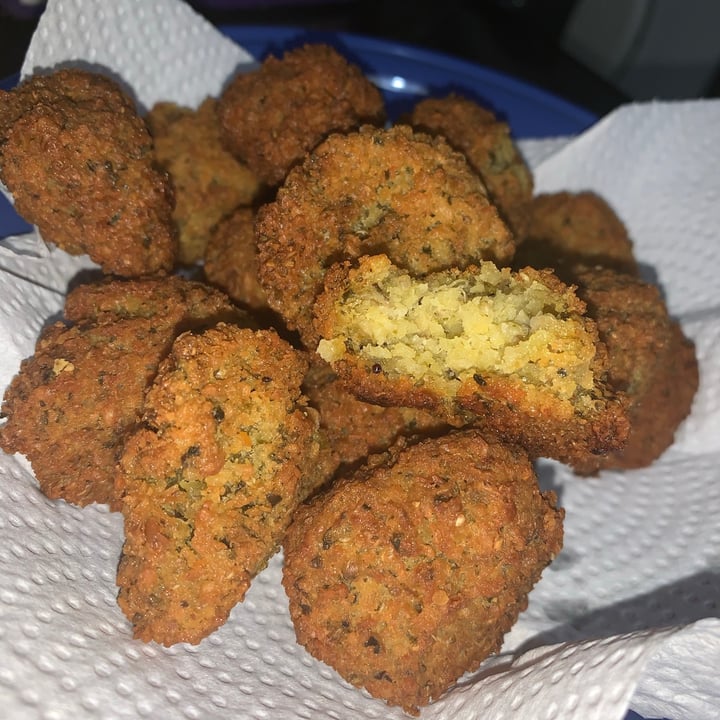 photo of Green kitchen Nuggets Veganos de Lentejas shared by @ariagosti on  30 May 2021 - review