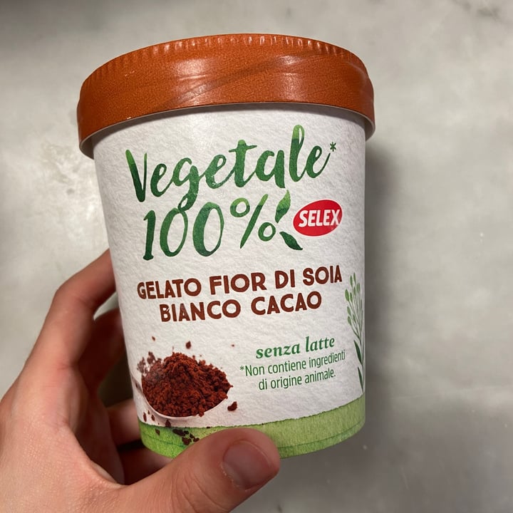 photo of Vegetale 100% Selex Gelato Fior Di Soia Bianco Cacao shared by @chiaranaive on  17 Jun 2022 - review