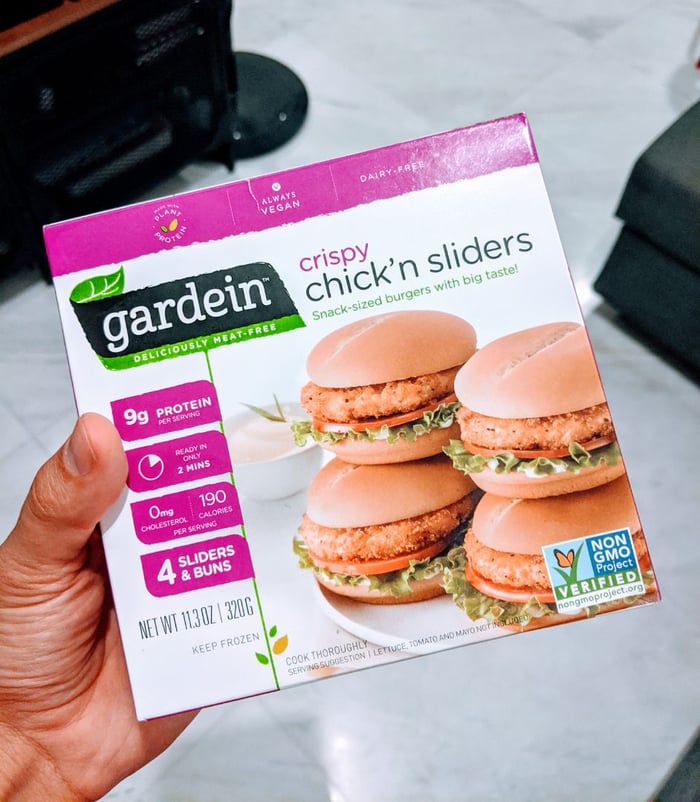 Crispy Chick’n Sliders