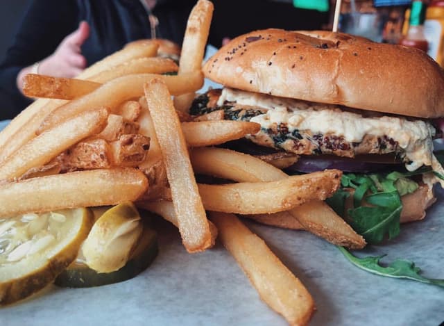 Yard House