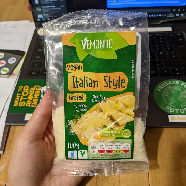 photo of Vemondo Vegan Italian Style Grated shared by @katchan on  17 Sep 2022 - review