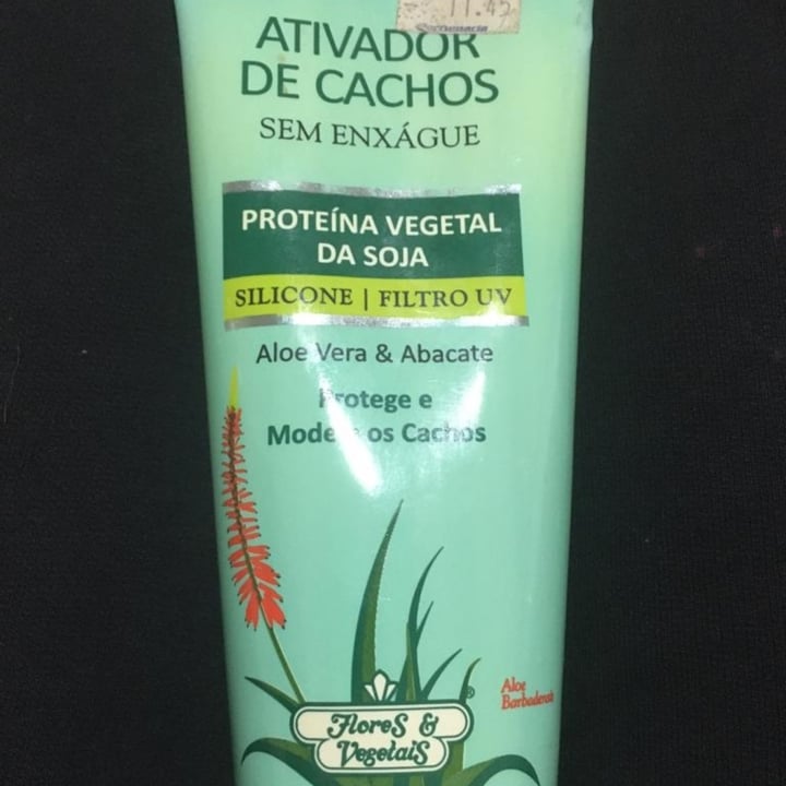 review photo of Flores & Vegetais Ativador de Cachos shared by @carlaneves on 10 May 2022 - review