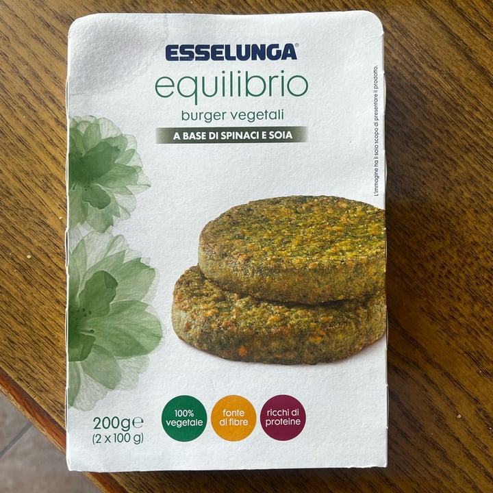 photo of Esselunga equilibrio Burger vegetali a base di spinaci e soia shared by @millula on  08 Nov 2022 - review