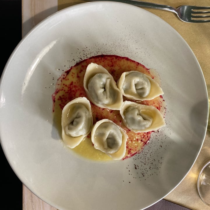 review photo of La Locanda Del Gusto Tortelli ripieni del giorno shared by @silvipoulain on 17 Apr 2022 - review