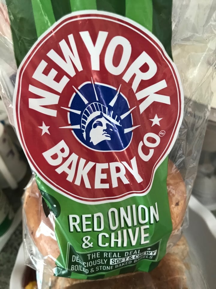 photo of New York Bakery Co Red Onion and Chive Bagels shared by @vegemma on  28 Mar 2020 - review