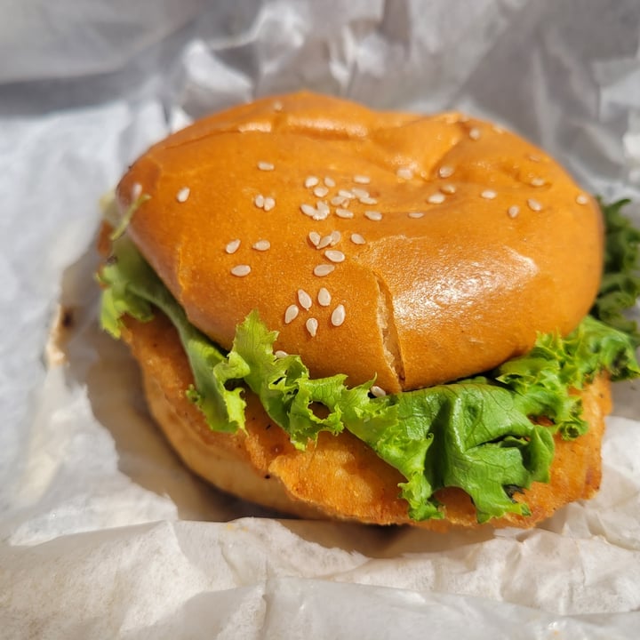 photo of STALK & SPADE Crispy Chick'n Original Sandwich shared by @gretchens on  30 Apr 2021 - review