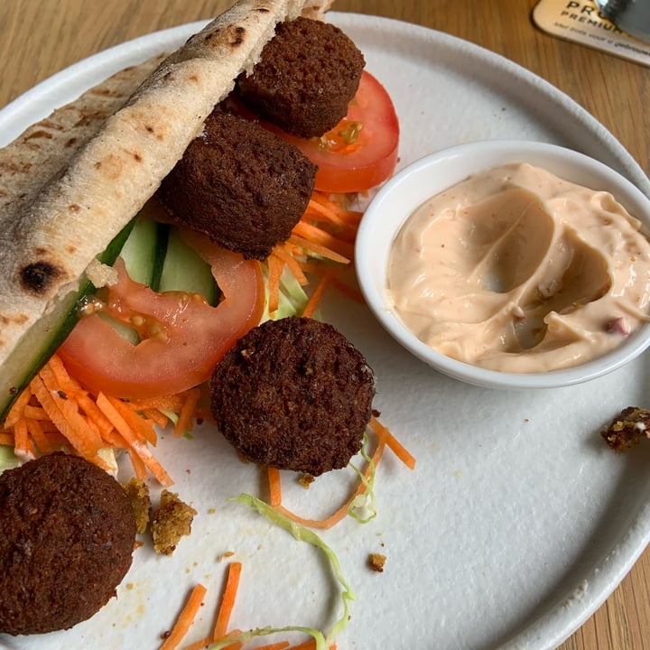 photo of MILK CAFE falafel sandwich shared by @eilidhm on  01 Jul 2022 - review