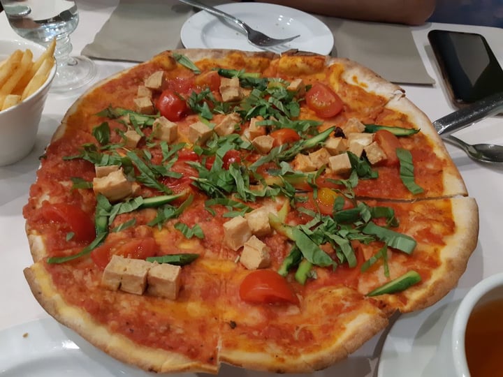 review photo of Original Sin Mediterranean Restaurant Kashmir Pizza shared by @beolinz on 18 Apr 2019 - review