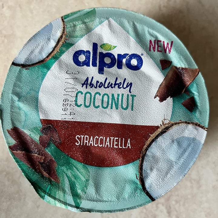 review photo of Alpro Absolutely Coconut STRACCIATELLA shared by @ele0nora on 05 Jul 2022 - review