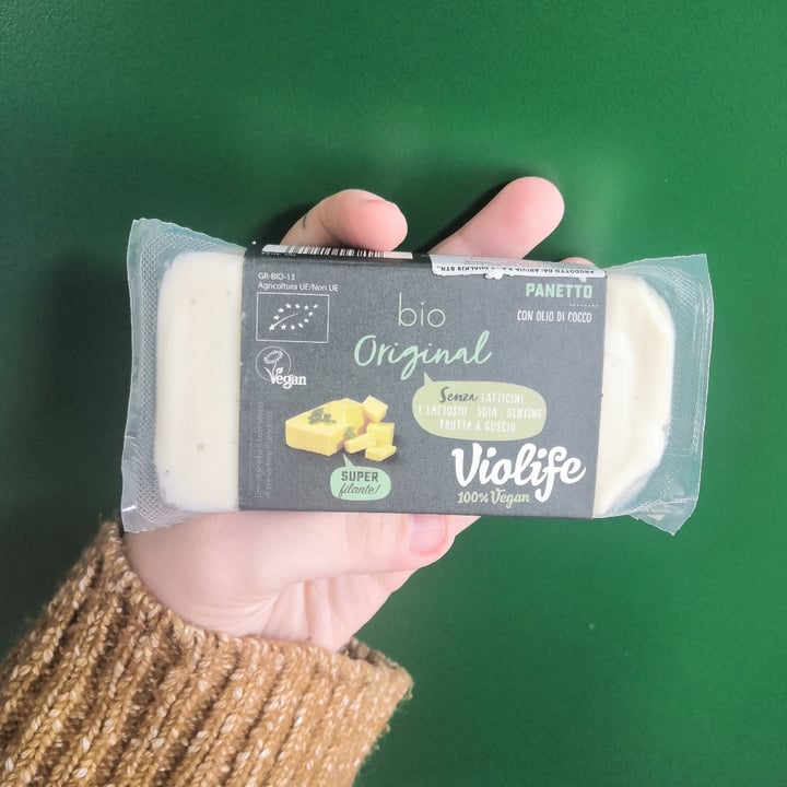 review photo of Violife Panetto super filante shared by @sandraprn on 18 Feb 2021 - review