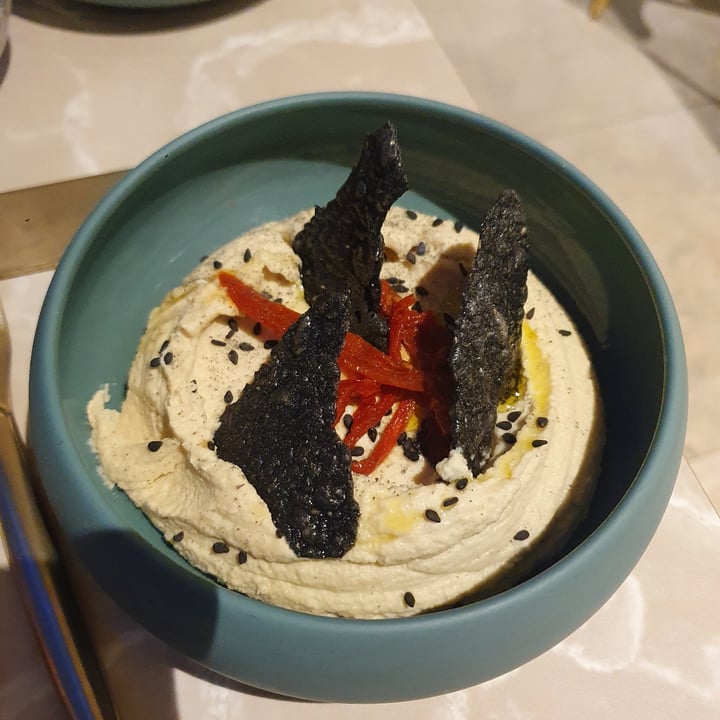 photo of Linfa Milano - Eat Different Hummus di Fave shared by @lindasunny on  14 May 2022 - review