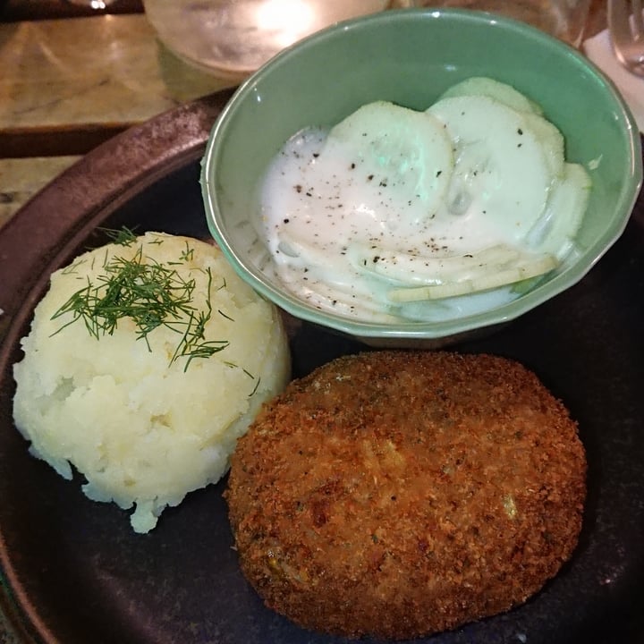photo of NO BONES Vegan Food POLISH STYLE MINCED CUTLETS shared by @sunmoony on  05 Sep 2022 - review