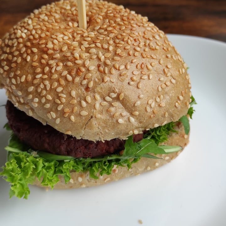 photo of 3 B's 2 Burger Barbecue Brothers Bremen (Woltmershauser Str.) vegan burger shared by @lelepolly on  30 May 2022 - review