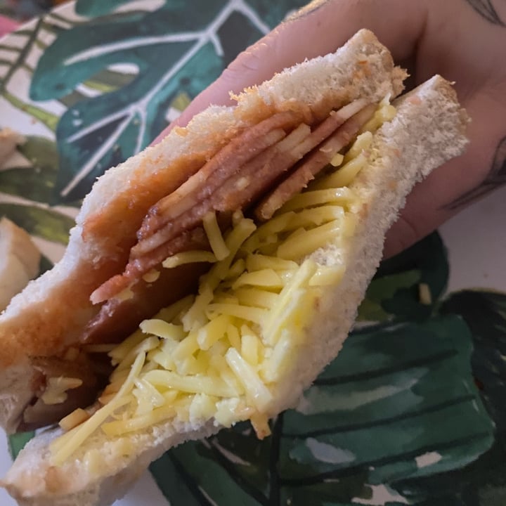 photo of Richmond Richmond Meat Free Smoked Bacon Rashers shared by @robsm95 on  03 Oct 2021 - review