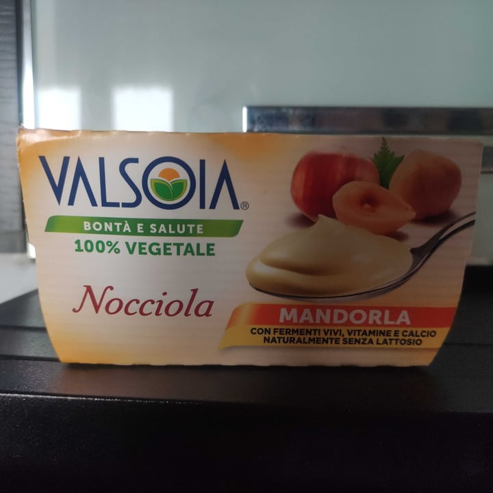 photo of Valsoia Nocciola Mandorla shared by @mellymela on  10 Mar 2022 - review