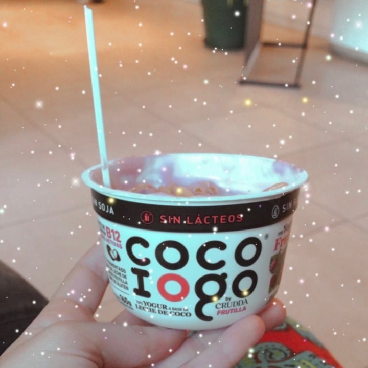photo of Crudda Yogur a Base de Coco sabor Frutilla shared by @karupuntieri on  03 Jan 2022 - review
