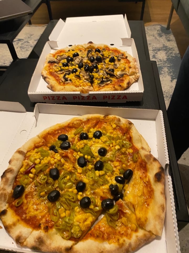 photo of Pizzeria Schlaflos Pizza shared by @wolfy on  31 Mar 2020 - review