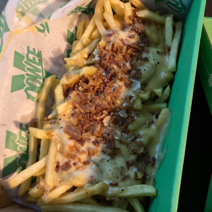 photo of Oowee Vegan Double Dirty Fries shared by @allywally on  25 Apr 2021 - review
