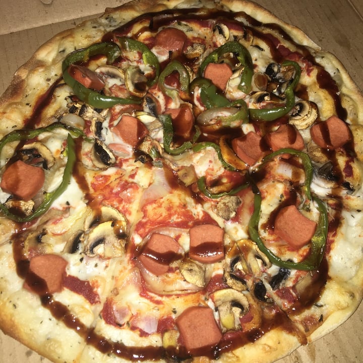 photo of Luna's Kitchen Beirut BBQ Pizza shared by @yasminag on  06 Dec 2020 - review