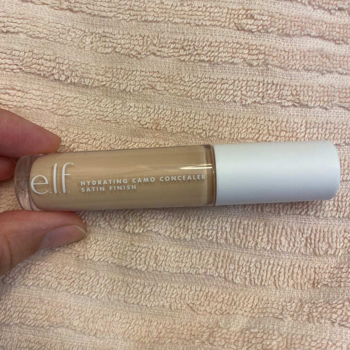 photo of e.l.f. Cosmetics Hydrating Como Concealer Satin Finish shared by @sophierl on  02 Nov 2021 - review