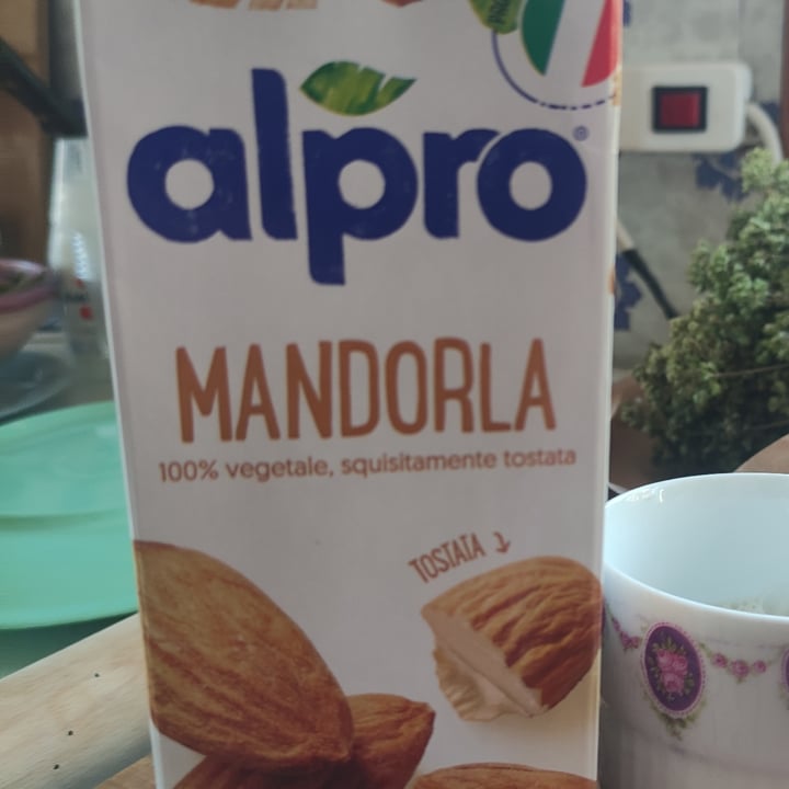 review photo of Alpro Bevanda Alla Mandorla shared by @fedefia11 on 17 Jul 2022 - review