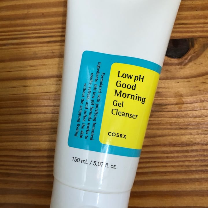 photo of Cosrx Low pH Good Morning Gel Cleanser shared by @louiseloveslentils on  07 Dec 2021 - review