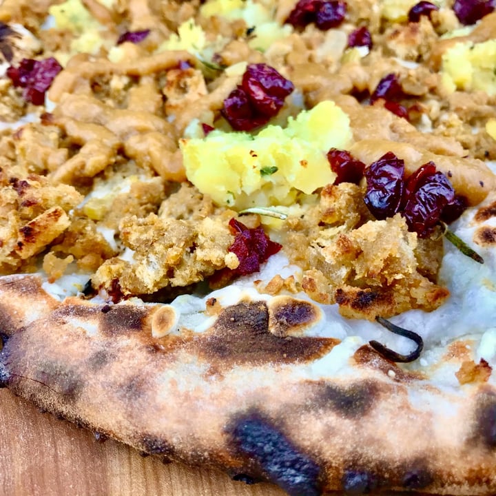 photo of Baby Blue Woodfired Pizza The pardoned turkey shared by @pdxveg on  20 Nov 2020 - review