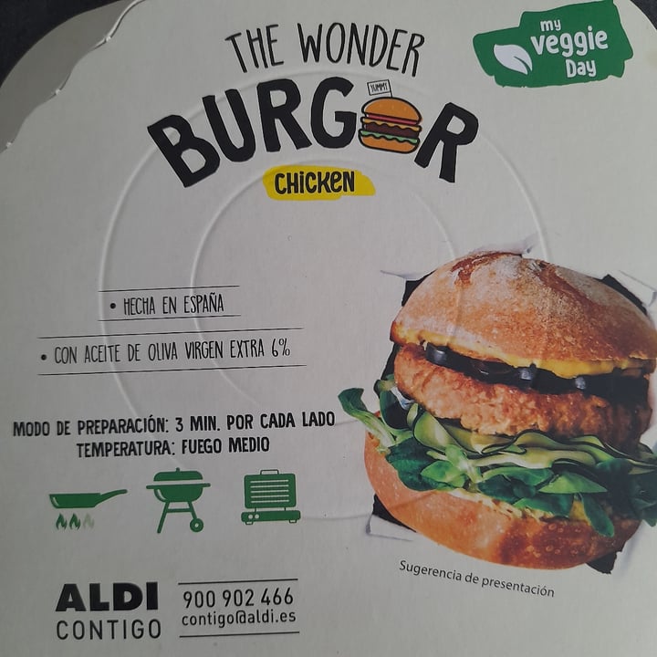 photo of My veggie day The wonder burger chicken shared by @danielgl on  30 Oct 2022 - review