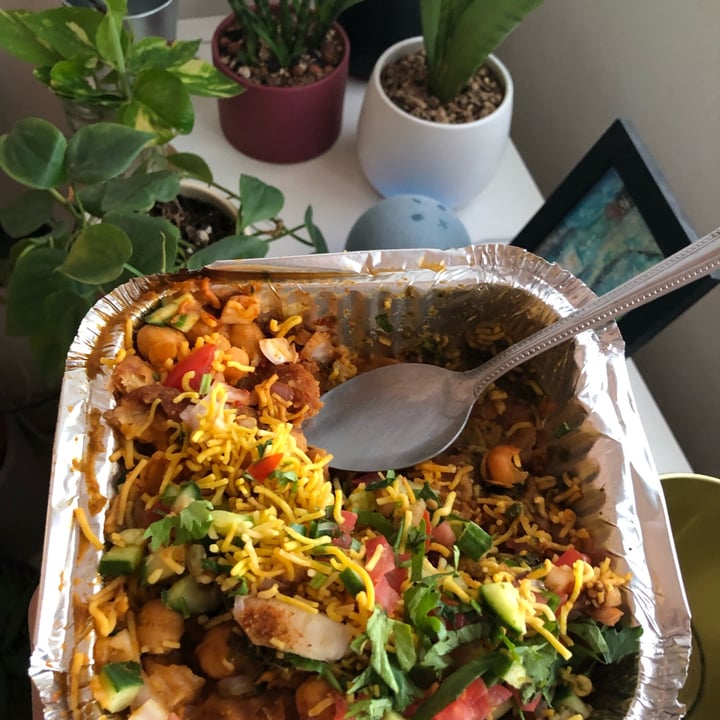 review photo of Ghasitaram Halwai Chole Kachori shared by @skepticphytophile on 16 Jul 2022 - review
