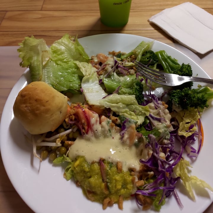 photo of Super Vegetariano Almoço shared by @bellavegana on  18 Jun 2022 - review
