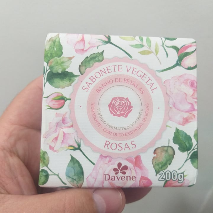 photo of Davene Sabonete Devem a Rosas Banho De Pétalas shared by @marciorocha on  06 Jul 2021 - review