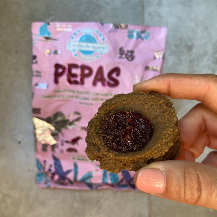 review photo of Un Rincón Vegano Pepas Galletas Dulces con sabor Chocolate con relleno de Frutilla shared by @jmtn on 20 Nov 2020 - review